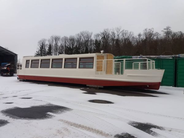 Osobní loď Ámos (6)