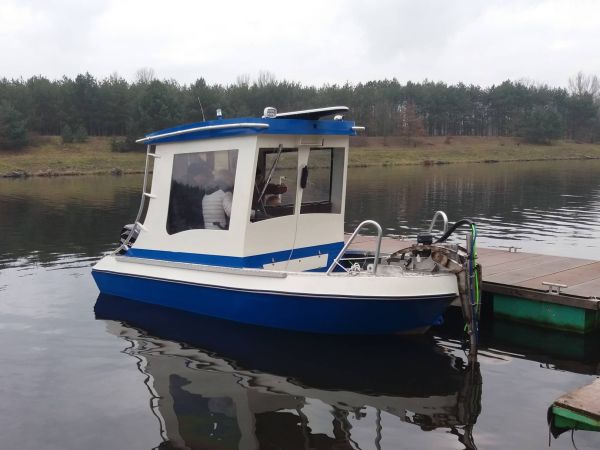 Měřící loď Vodoměrka (6)